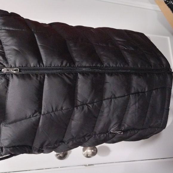 Spyder black zip hooded vest with pockets. Small - Picture 5 of 16